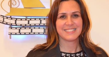 رانيا علوانى تنشر صورة تكريمها فى يوم العطاء بالمركز الكاثوليكى