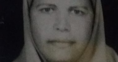 عيد على ست الحبايب..  "محسن" لوالدته: "رحمك الله يا أمى"
