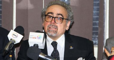 علاء عبد الهادى: أحمد شوقى قامة شعرية لم تحصل على ما تستحق من تقدير