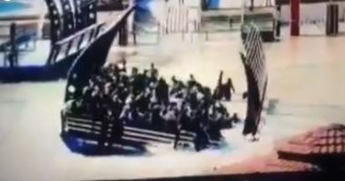 محافظ نينوى يدهس 2 من أهالى ضحايا عبارة الموصل المنكوبة بعد مهاجمة موكبه
