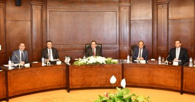 يحيى حسين: تشغيل أول رحلة من خط خدمات البترول الجوية إلى العقبة بداية من 5 أبريل