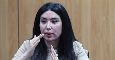 عبير صبرى: "أيمن البياع عاكسنى فحبيته واتجوزنا"