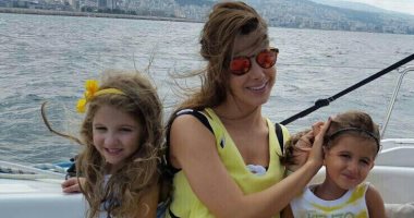 فى عيد الأم.. أجمل صور جمعت نانسى عجرم وطفلتيها