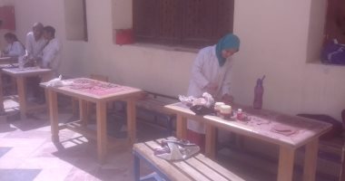 تمثيل وإخراج ونحت .. ورش متخصصة بالأقصر.. صور