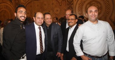 سوبر كورة .. شاهد كهربا بين أحضان أحمد سليمان وقبلات هانى العتال