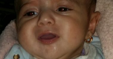 أب يستغيث بوزارة الصحة للإجراء عملية جراحية يرضيعته من مشاكل بالقلب