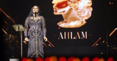 الفنانة أحلام تشعل حماس جمهورها بمسرح الملك فهد بالرياض.. صور
