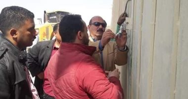 غلق 15 مصنع للرخام بشق الثعبان لم يسددوا مستحقات تقنيين أوضاعهم.. صور