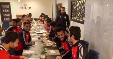 صور.. عزومة سمك إسماعيلاوية لفريق الطلائع