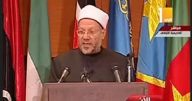مفتى الجمهورية: خص الله مصر بطائفة من القراء الأجلاء لتلاوة القرآن الكريم