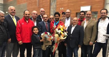 صور.. استقبال حافل لبطل الرماية أحمد توحيد زاهر بعد تأهله لأولمبياد 2020