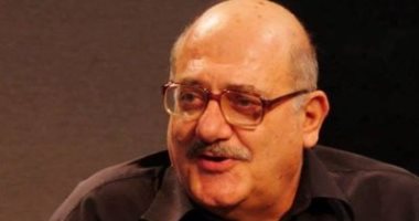 تعرف على ما قاله عارف حجاوى عن كبار المثقفين.. لن يعجبك رأيه فى طه حسين