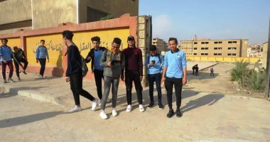 لطلاب أولى ثانوى.. تعرف على المواد غير المضافة للمجموع وتمتحن ورقيا