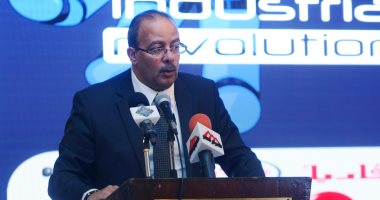 وزير الصناعة يبحث مع وفد "تويوتا" خطة الشركة للتوسع فى السوق المصرى