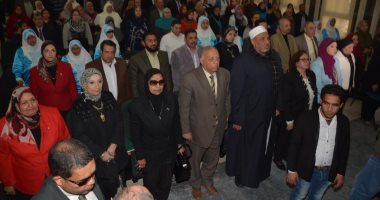 محافظ الغربية يكرم الأمهات المثاليات على مستوى المحافظة