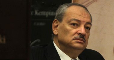 ولى عهد الكويت يبحث مع المستشار نبيل صادق العلاقات الثنائية بين البلدين