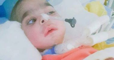 يوسف 11 شهر آخر ضحايا "الضمور الشوكى".. ووالدته تناشد بعلاجه فى الخارج
