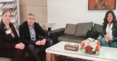 أمين عام منظمة السياحة العالمية يغادر مطار القاهرة 