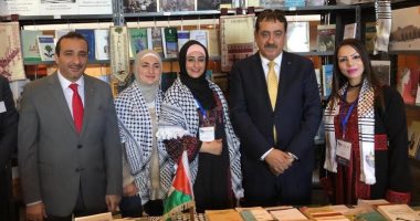 قنصل فلسطين بالإسكندرية يفتتح جناح معرض الإسكندرية الدولى للكتاب