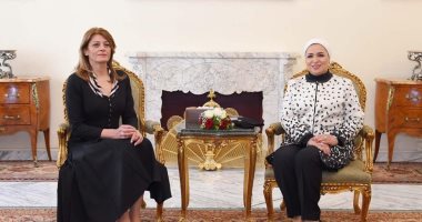 انتصار السيسى تعرب عن سعادتها بلقاء قرينة الرئيس البلغارى