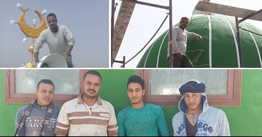 صور.. "الدين لله والوطن للجميع".. قبطى يزين المساجد فى أسيوط بدون مقابل.. رومانى سمير: أشعر بسعادة أثناء عمل النقاشة والمحارة للجوامع.. وأتنازل عن أجرى حبًا لأخوتى المسلمين.. ويؤكد: "الإرهاب مش ممكن يفرقنا"