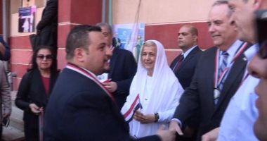 بعد حصولها على جائزة أمريكية رفيعة.. ماما ماجى ضيفة "النبض الأمريكى"