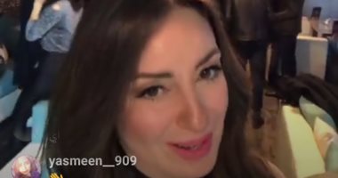 فيديو وصور.. نرمين الفقى وأسرة "أبو العروسة" يحتفلون بانتهاء عرض المسلسل