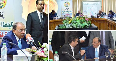 وزير التنمية المحلية: أرفض مصطلح فساد المحليات وتقديم أى متخاذل للمحاكمة فورا.. محمود شعراوى: إنفاق 50 مليار جنيه على البنية التحتية بالمحافظات.. وتقرير أسبوعى لمتابعة استعدادات كأس أمم أفريقيا.. صور