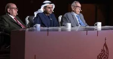 عبد الملك مرتاض: ما يقدمه الشاعران السنغالى والمالى فاق كل التوقعات فى مسابقة أمير الشعراء 