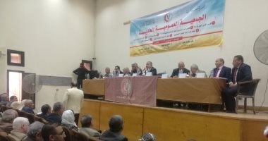 نقابة البيطريين تعد مذكرة لرئيس الوزراء لسد العجز وتتواصل مع هيئة سلامة الغذاء