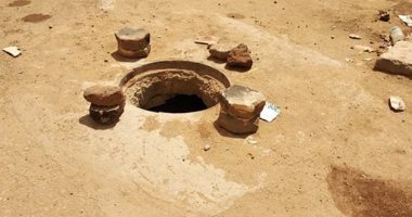 شكوى من انتشار مياه الصرف ووجود بالوعة صرف صحى بدون غطاء بأسوان 