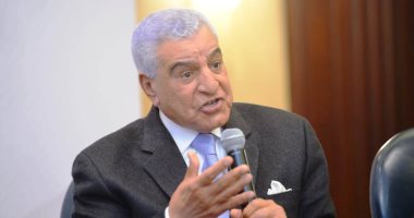 زاهى حواس:لا يوجد فى الآثار أى ذكر للأنبياء وأقول لعلى جمعة تحدث فى الدين