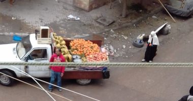 شكوى من انتشار الباعة الجائلين بميامى فى الإسكندرية