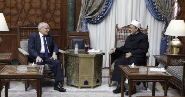  الإمام الأكبر ووزير الإنتاج الحربي يبحثان سبل تعزيز التعاون المشترك