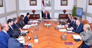 السيسى يوجه الحكومة بترشيد المصروفات العامة والاستمرار فى جهود الإصلاح المالى