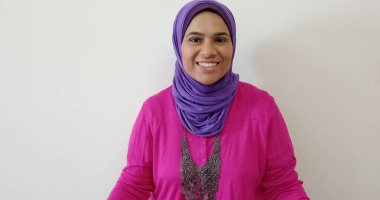 الأكل بيضحك ليه.. إيمان حولت الكيك والبسكويت لأشكال مبهجة للأطفال
