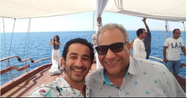بيومى فؤاد "بتاع كله" فى خيال مآتة أمام أحمد حلمى
