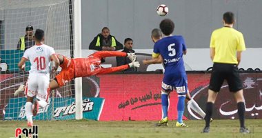 فيديو وصور.. أبو جبل يتألق ويحرم الزمالك من الهدف الثانى فى شباك سموحة