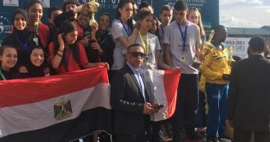 صور .. تسليم ميداليات الفائزين في دورة حوض النيل 