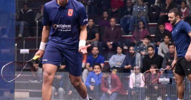 وزير الرياضة يلتقي لاعب المنتخب المصرى للاسكواش مصطفى عسل 