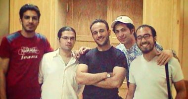 مكى يستعيد ذكريات المعهد العالى للسينما بصورة أيام الدراسة