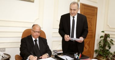 محافظ القاهرة يعتمد جداول امتحانات نهاية العام للابتدائية والإعدادية والنقل