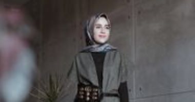 أزياء المحجبات فى الصيف.. العباية واسعة والجاكيت كتان والبانشو ألوان 