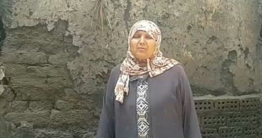 صور.. "جمالات" عجوز بالغربية تربى 3 أبناء أيتام مهددين داخل منزل متهالك