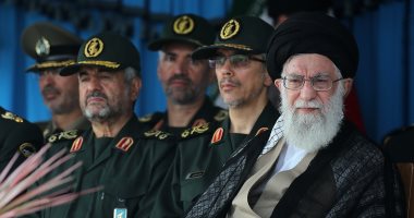 إيران من الداخل.. عقوبات أمريكا تضيق الخناق عليها.. طهران تهدد أوروبا بإجراءات جديدة بعد أقل من 60 يوما.. وانقسام إعلامى حول زيارة رئيس وزراء اليابان يضع وساطة خفض التوتر على المحك..وتحدى لترامب بمنظومة جديدة