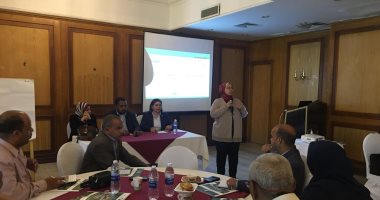 "البيئة" تعقد جلسات تشاورية مع المجتمع المدنى في قنا حول المخلفات الزراعية 