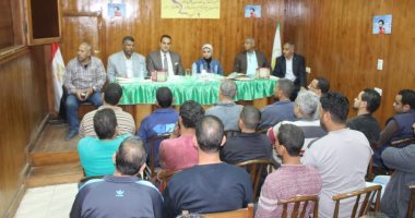 نظافة الجيزة تنظم ندوة لتوعية العاملين بمخاطر المخدرات