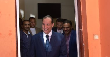 نائب محافظ أسوان يتابع تسليم 300 بيت ريفى لأهالى كلابشة 
