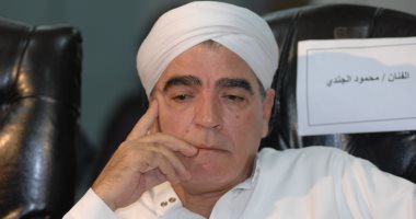 صور.. بدء حفل افتتاح المسرح العائم بالوقوف دقيقة حدادا على روح محمود الجندى