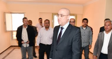 صور.. وزير الإسكان يشدد على تفعيل الضبطية القضائية لوحدات الإسكان الاجتماعى